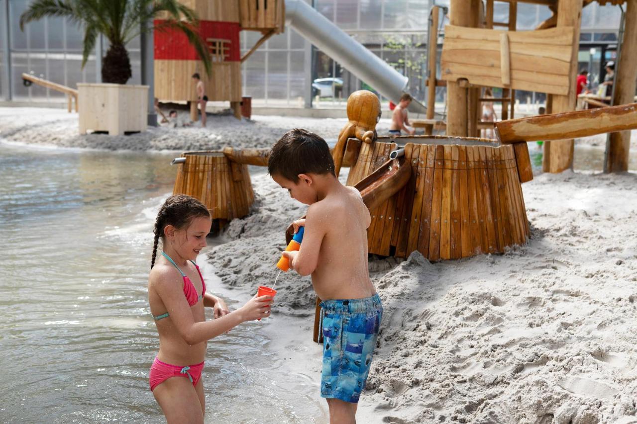 Camping Blauwe Meer Nv Hotel Ломел Екстериор снимка